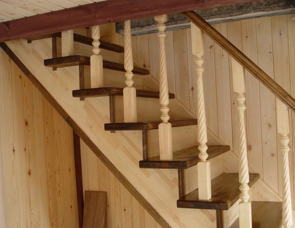 Собрать деревянную лестницу из сосны